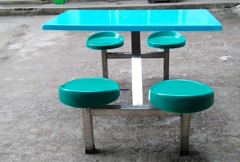 4人圓凳 不鏽鋼餐桌