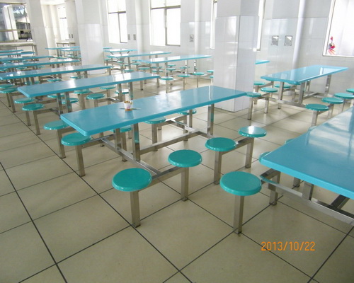 8人手工圓凳不鏽鋼餐桌