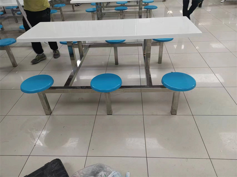 不（bú）鏽鋼餐桌 (10)