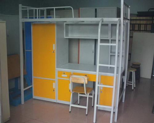 單人公寓鐵（tiě）床