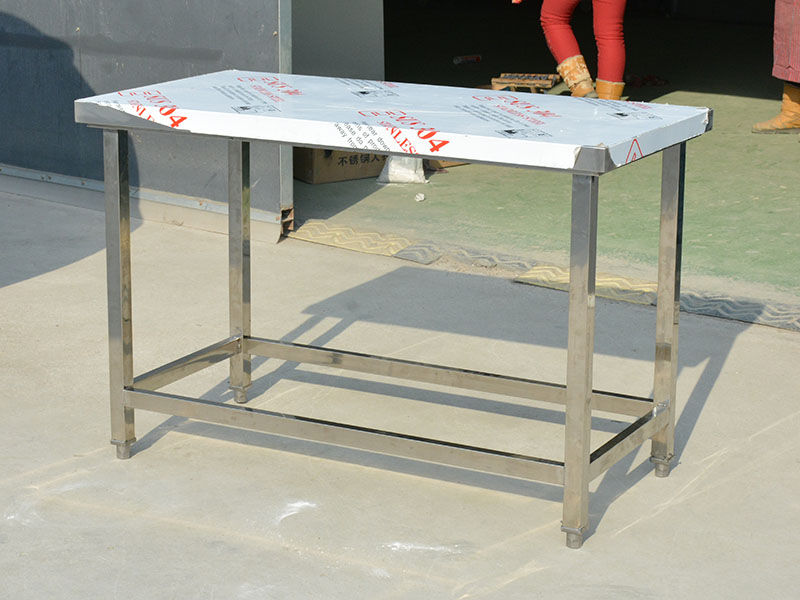 不（bú）鏽鋼工作台